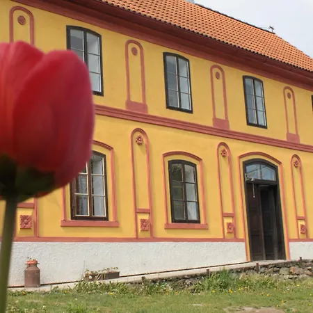 Penzionek Na Mlyne Krkavci * Veselí nad Lužnicí
